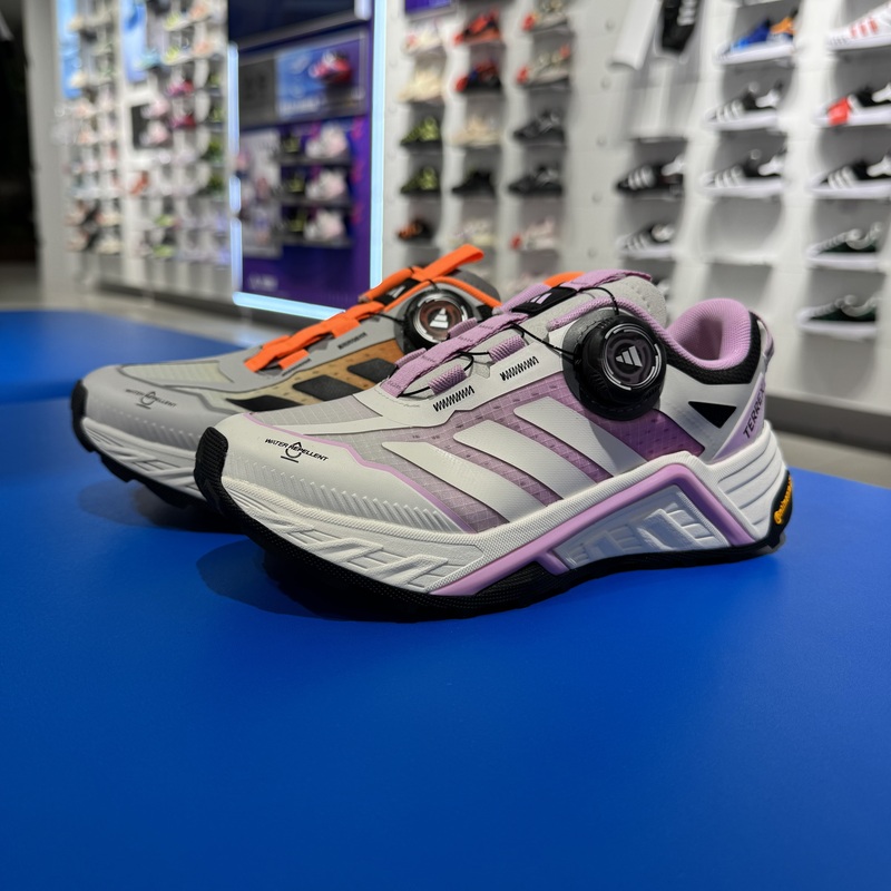 Adidas Adidas 26 Autumn New Model Boys and Girls Boa Rotating Button Shoes Sports Shoes Kh6625/Kh6623 Adidas Adidas 26 Autumn New Model Boys and Girls Boa Rotating Button Shoes Sports Shoes Kh6625/Kh6623