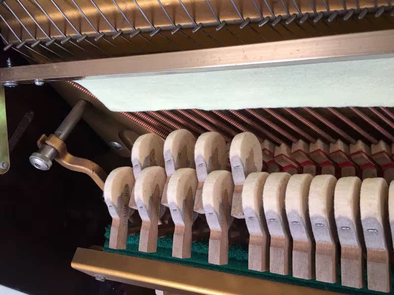Nhật Bản nhập khẩu đàn piano thẳng đứng Yamaha U1D dành cho người mới bắt đầu chơi thử đàn piano mini