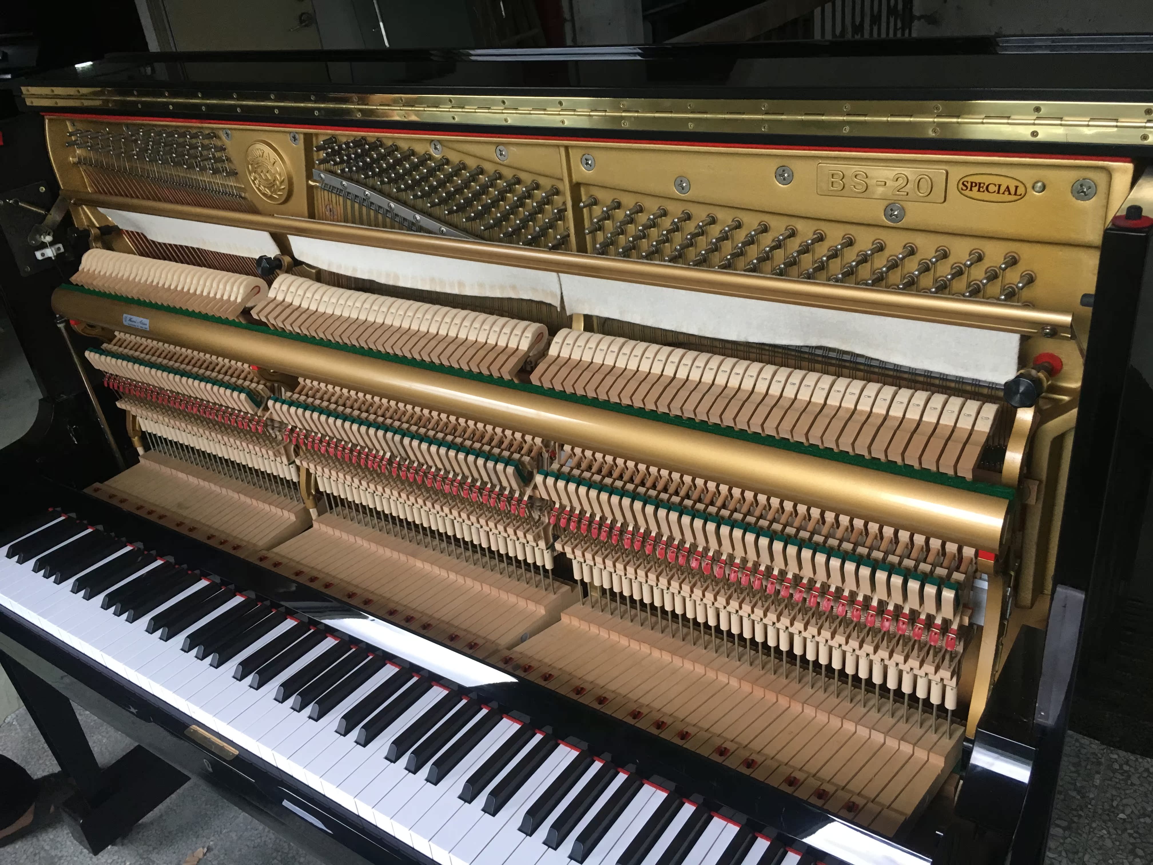 Nhật Bản nhập khẩu đàn piano cũ kawai Kawai BS-20 / BS20 Kawaii đàn piano dựng đứng cao cấp đàn piano nhỏ