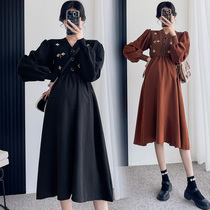 Early autumn maternity dress V-neck long-sleeved top sweater embroidered mid-length Korean version plus size maternity skirt spring and autumn