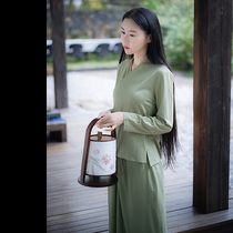 Xiao Gongzi) Yaoguang) Retro Slim Skin-Friendly Chinese Style Cross-Neck Zen Cotton Knit Warm Top Skirt Set