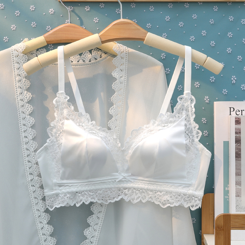 Modale Comfort Underwear Woman Thin big chest for small coalesch with no steel ring Vin Bra Breathable Sexy Lace Suit