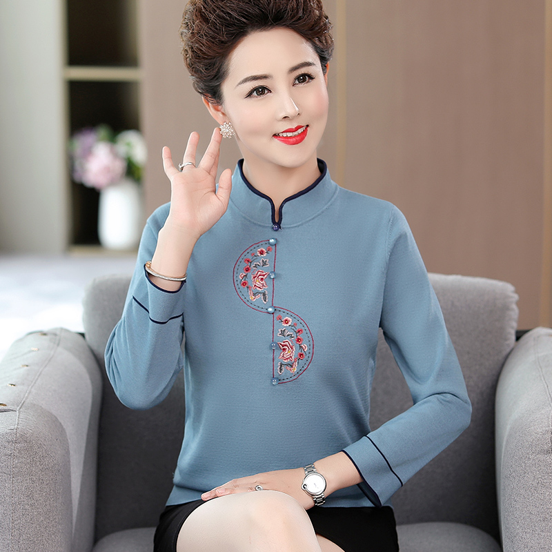 2021 Mom Autumn Fashion New embroidery knitted blouse for older people Spring and autumn fashion T-shirt middle-aged woman jersey undershirt