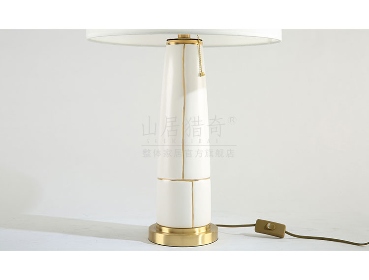 I and contracted white ceramic desk lamp light Chinese key-2 luxury designer hotel sitting room decorate desk lamp of bedroom the head of a bed