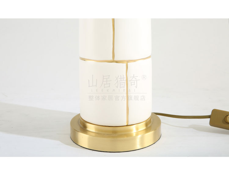 I and contracted white ceramic desk lamp light Chinese key-2 luxury designer hotel sitting room decorate desk lamp of bedroom the head of a bed