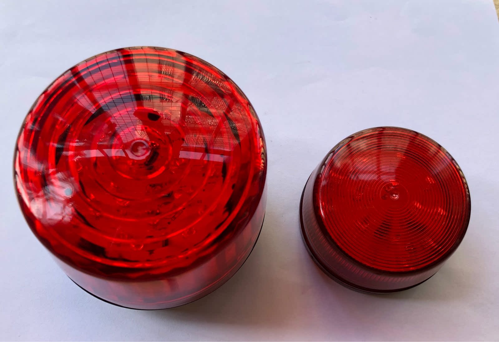 Anorexin 12V-frequency flashing light warning lights large silent flashing lights small number of LED alarm lights to remind the light of the new light at night