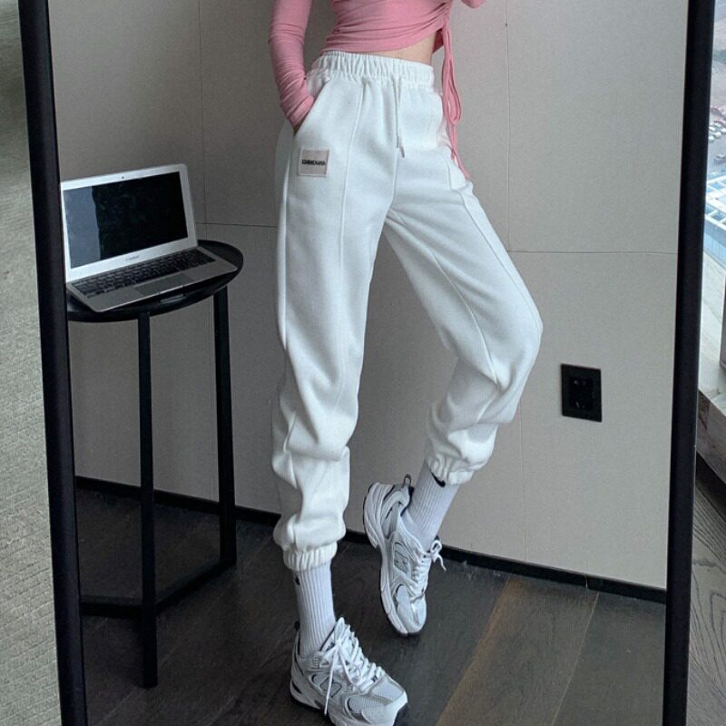Vanya white pants female spring and autumn Han edition fashion air and lean sports leisure high waist beam foot tide