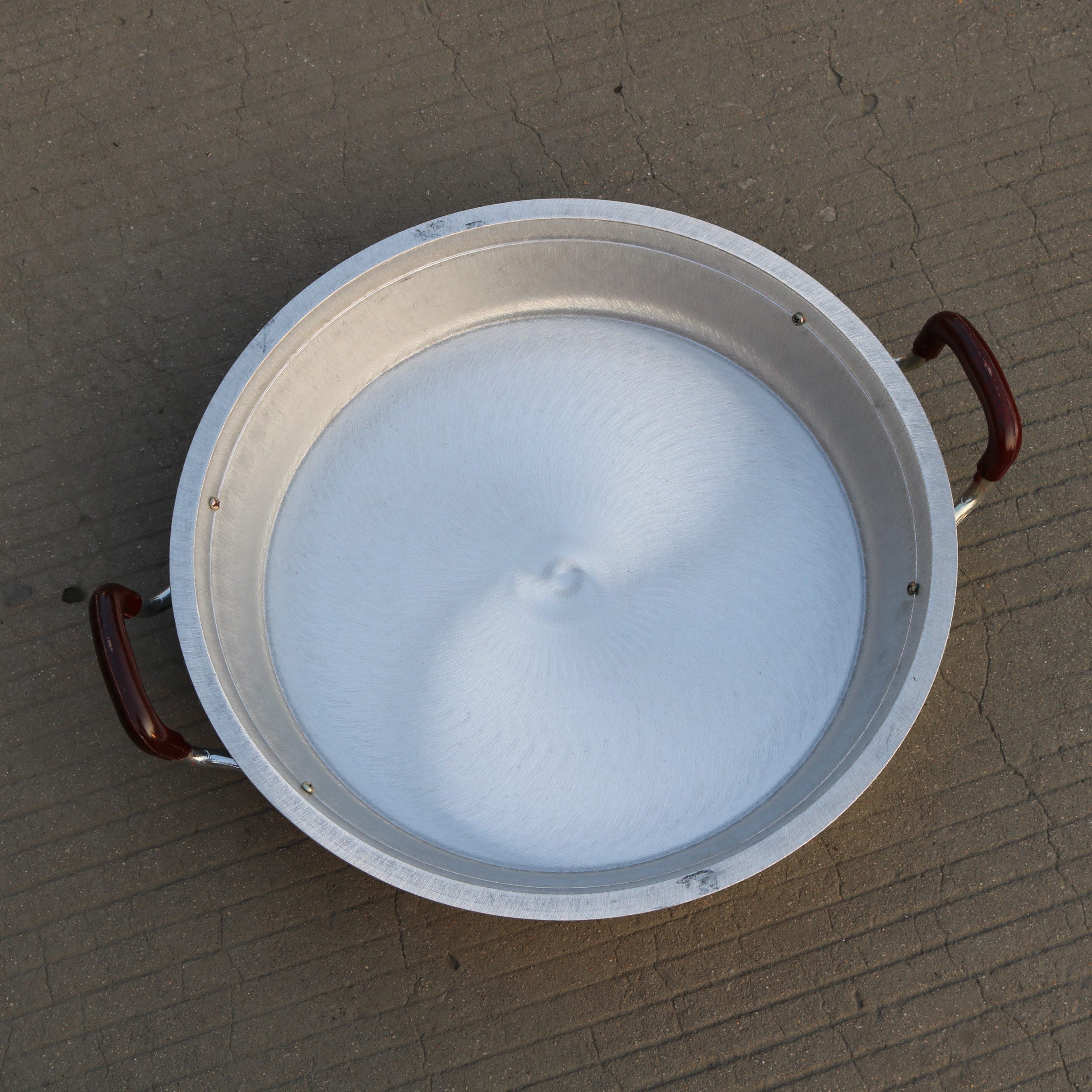 Commercial thickened deep aluminum pan flat bottom pan raw frying pan sauce fragrant cake thickened aluminum pan 40-70CM frying pan