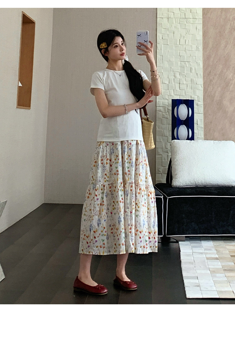 Костюм для беременных 孕妇装夏装孕妈法式穿搭2026新款套装白t半身裙不显怀洋派孕妇装 No brand