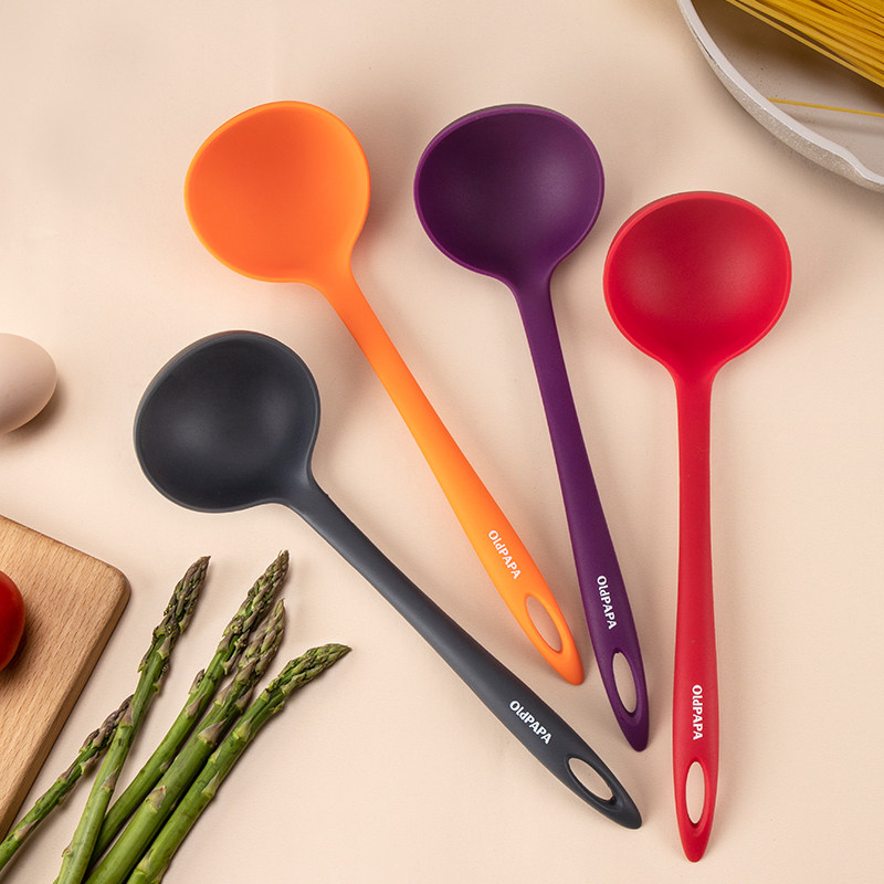 Dad food-grade silicone soup spoon long handle household non-stick pan special large soup spoon porridge spoon resistant to high temperature cooking spoon
