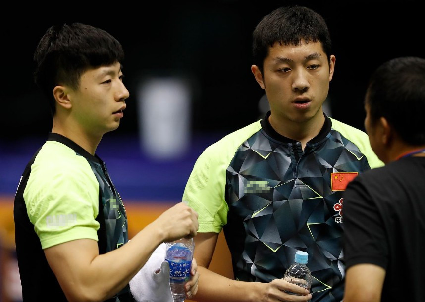Ca cao nam giới và phụ nữ mô hình trẻ em của table tennis quần áo phù hợp với ngắn tay áo sơ mi cạnh tranh phù hợp với áo thể thao tùy chọn cờ phiên bản bàn bóng bàn butterfly