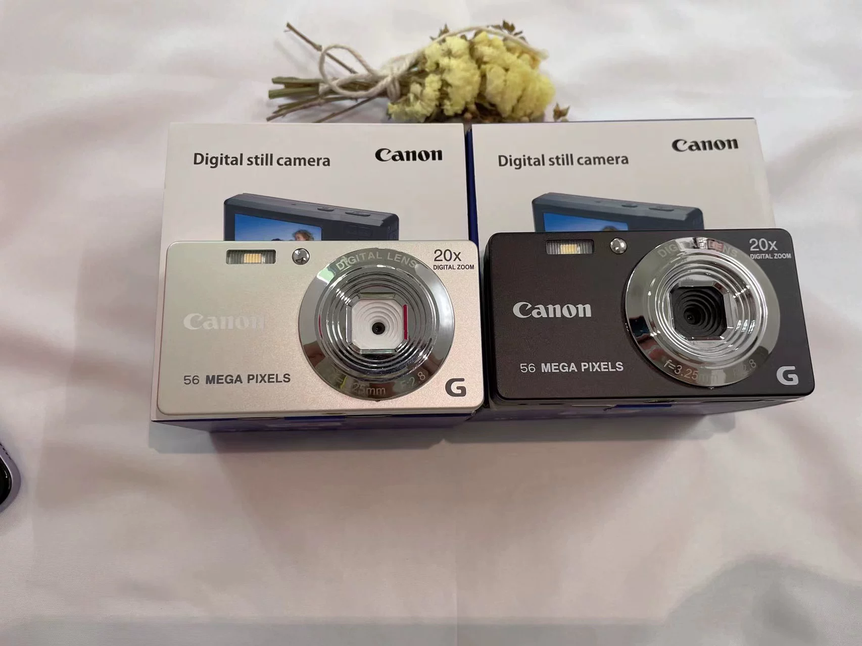 Canon/ Digital камера для студентов, карты