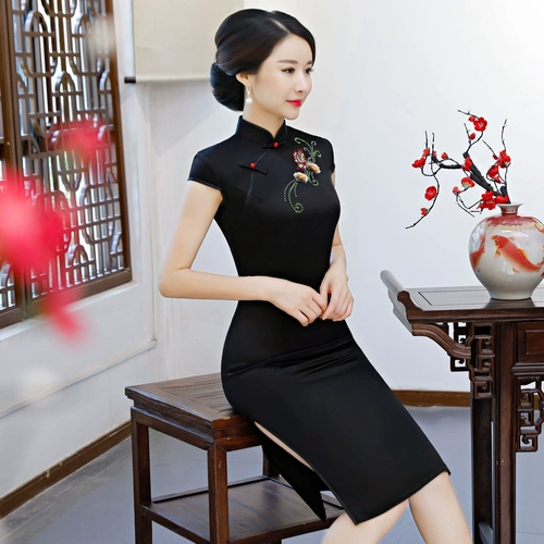 Длинное черное ципао, элегантное ретро платье, средней длины, светлый стиль, 2020