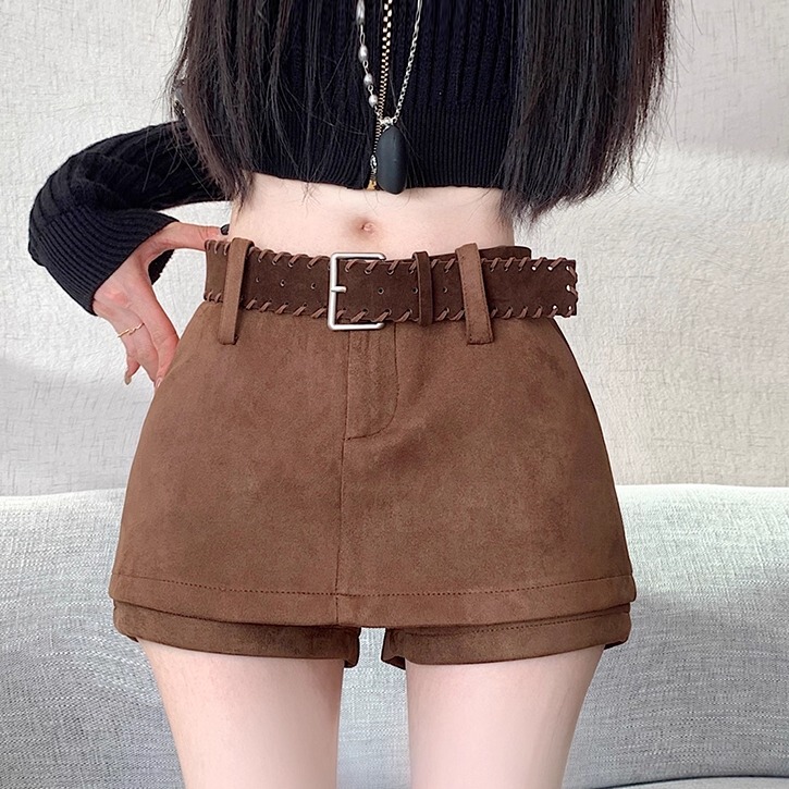 Retro Suede Casual Shorts for Women, New Autumn and Winter Style, Slimming and Versatile, Sexy High-Waisted A-Line Hip-Hugging Culottes for Hot Girls