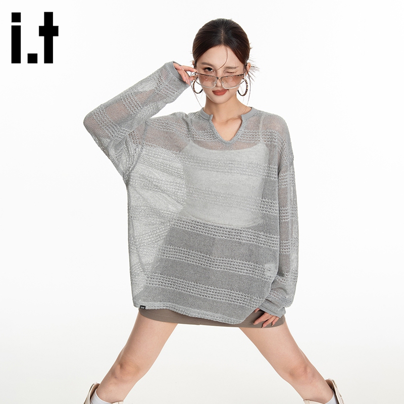 It Izzue American-Style Physical Sunscreen Hollow-Out Cover-Up Long-Sleeve T-Shirt for Women, New Summer Loose Top with a Lazy Style