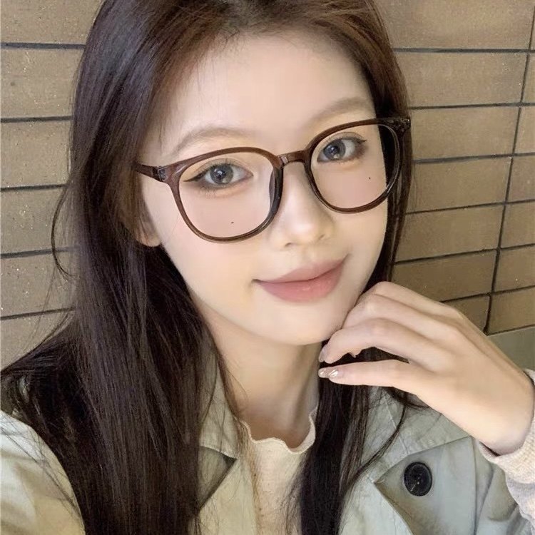 Ultra-Light Korean-Style Cold Tea-Colored Prescription Glasses for Women, Suitable for Square and Round Faces, Natural Look Frames, Make Large Faces Appear Slimmer