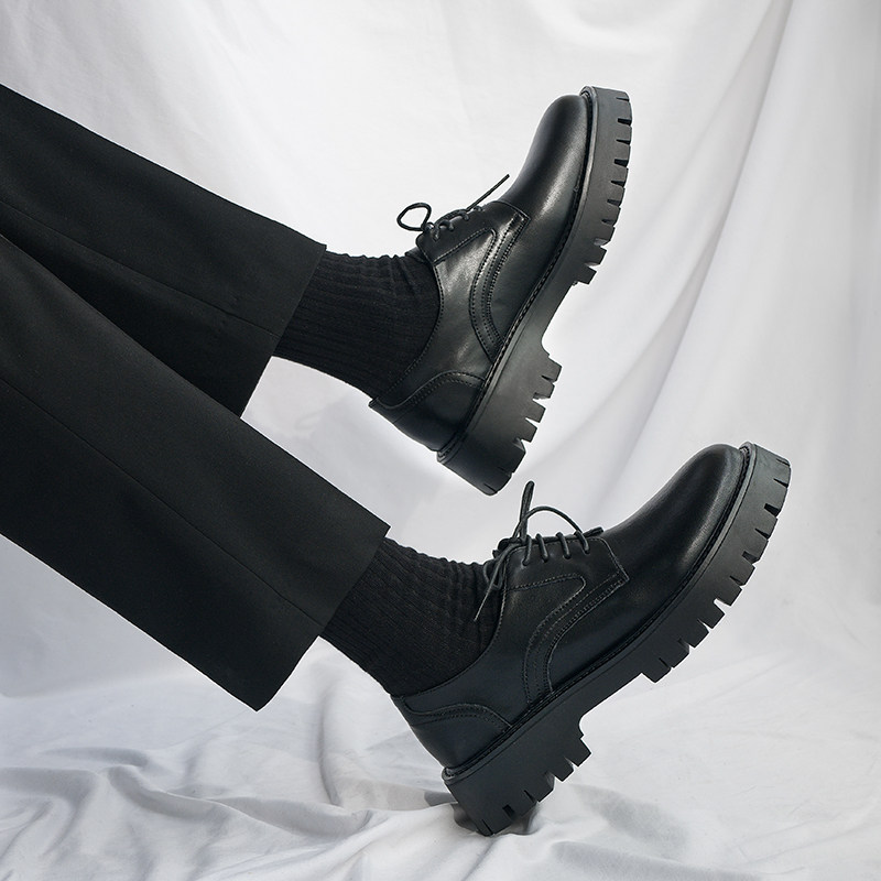 Leather shoes men summer business dress English wind thick sole trend Korean version of the handsome inside elevated black low-gang Martin boots