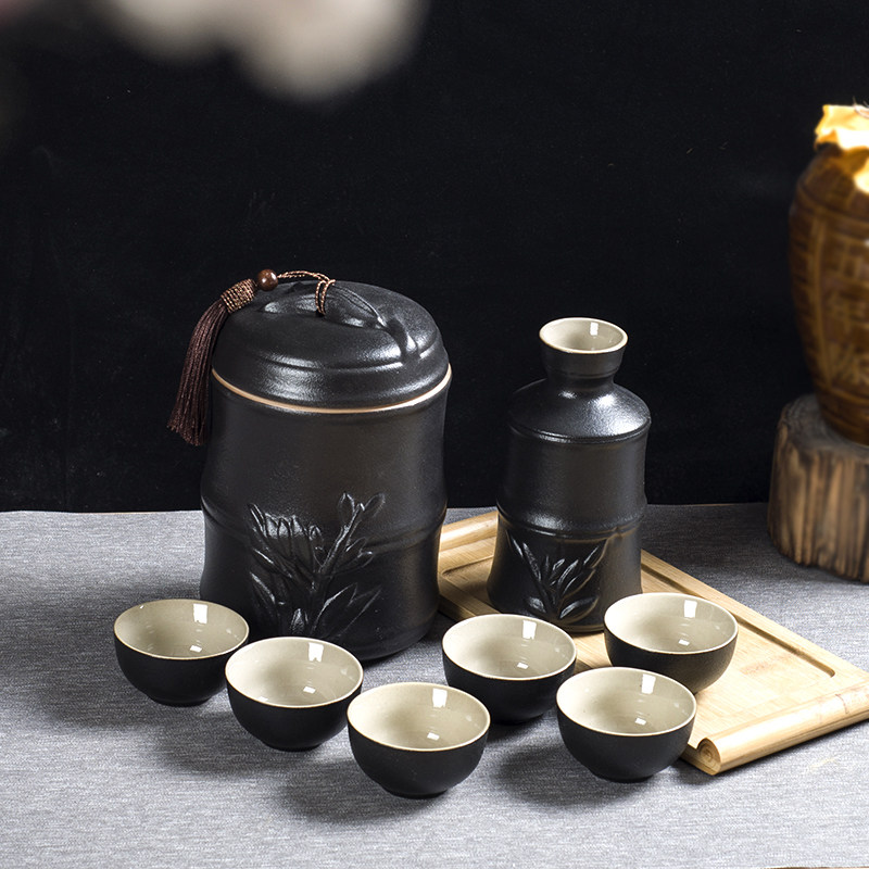 Warm hip flask household hot iron half a kilo Japanese old hot wine ceramic Chinese yellow white wine clear wine set set