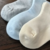 Детские хлопковые цветные осенние носки подходит для мужчин и женщин для новорожденных, средней длины