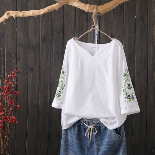 袖香 Весенняя приятная телу футболка, 2018, свободный крой, с вышивкой