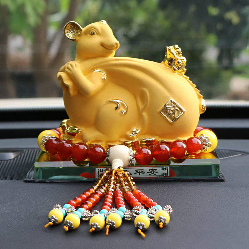 Car ornaments car perfume zodiac purse mouse car high-end men's creative decorative products to ensure safety