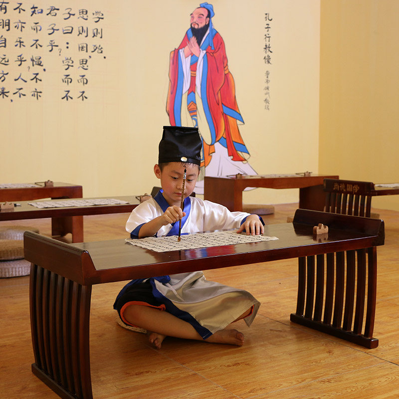 Imitation ancient kindergarten State school table and chairs Solid wood Children Chinese calligraphy table Painting and writing training course Ma saddles