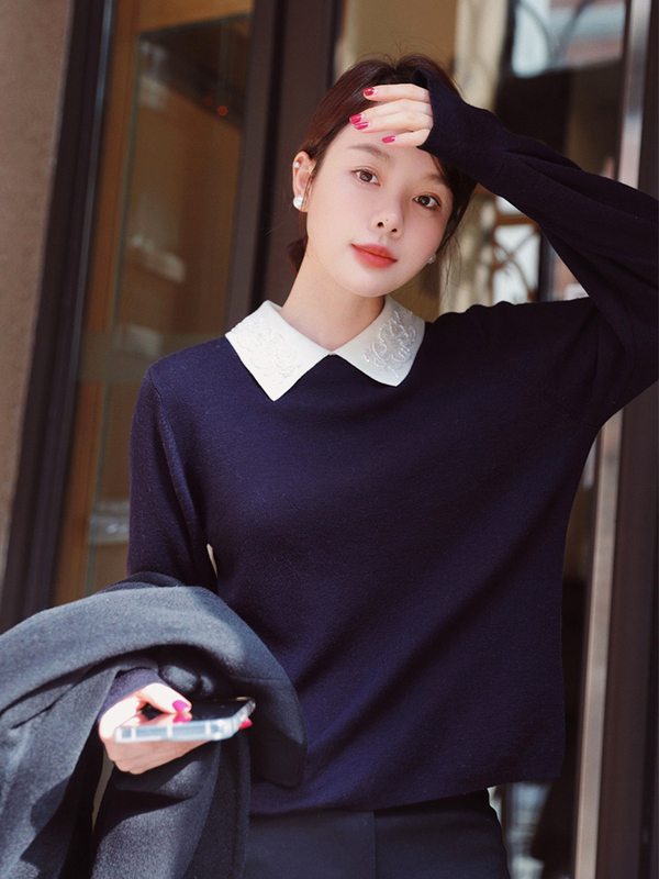 Um Small and Elegant Beaded Peter Pan Collar High-Density Four-Needle Full Wool Pullover Knit Sweater for Women, Suitable for Spring and Autumn