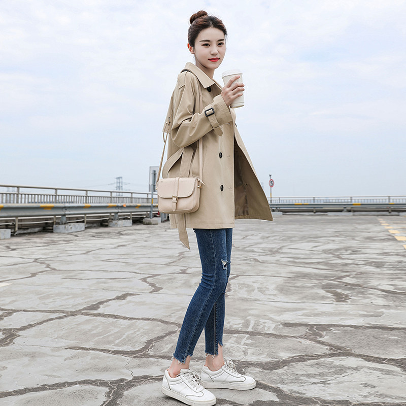 Wind coat woman medium long version shorter and small sub 2022 spring autumn season new Korean version chic card its color short early spring jacket