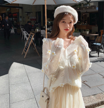 Handmade flower cardigan jacket womens knitted V-neck temperament sweater Women wear two-piece mesh A-skirt suit in autumn and winter