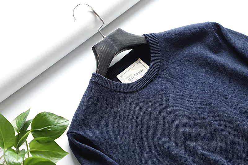 Minimalist Thoải mái thân thiện với da Nam phiên bản Hàn Quốc của những người đàn ông ấm áp mùa thu áo thun cổ tròn mới shop quần áo nam