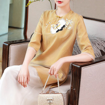Improved version of cheongsam top vintage embroidery Chinese style womens 2020 spring and summer new daily tea clothes Chinese Tang dress
