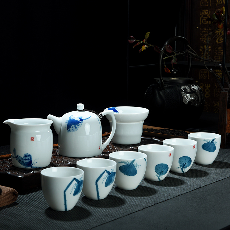 Old & hand - made celadon kung fu tea set a complete set of white porcelain household contracted tureen cup teapot gift set