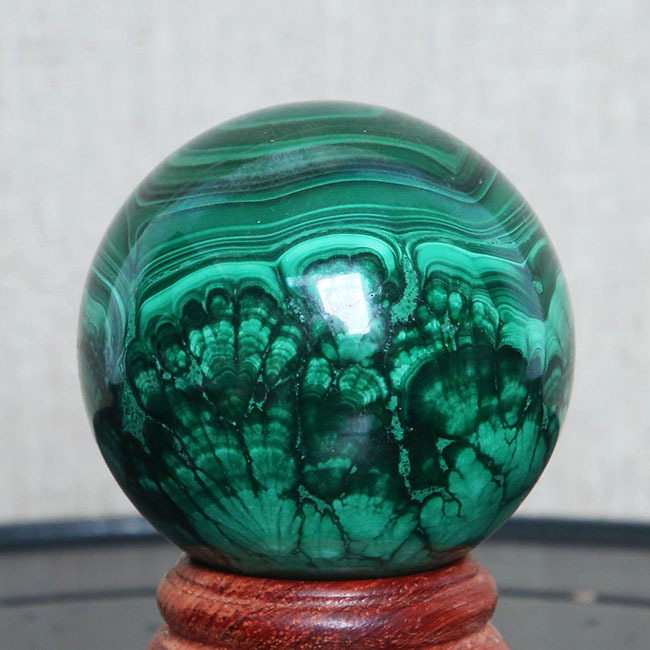 Natural Specimen-Grade Malachite Ball Ornament, Silicon Malachite Ball Decoration for Home, Office, or Bedside, Housewarming Gift
