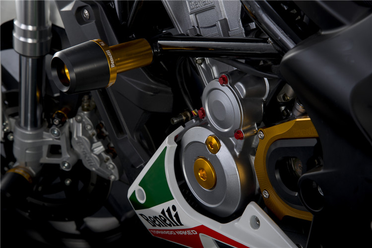 Fotos Benelli BN251 version tuneada TB2YycQb4eJ.eBjy1zdXXXfmFXa_!!2973350968