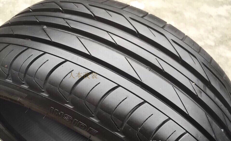 Lốp xe chống cháy nổ Bridgestone 225 / 40R18 92W phù hợp với lốp nguyên bản của Mercedes-Benz A200B200 CLA200 - Lốp xe lốp xe ô tô địa hình
