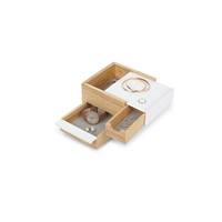 Маленькая коробочка для хранения