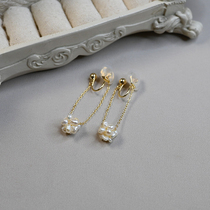 hzyeyuan hand for small pearls ball double ear clip without earlyhole ear bone clip ladies earrings Japan-ROK tide 20739