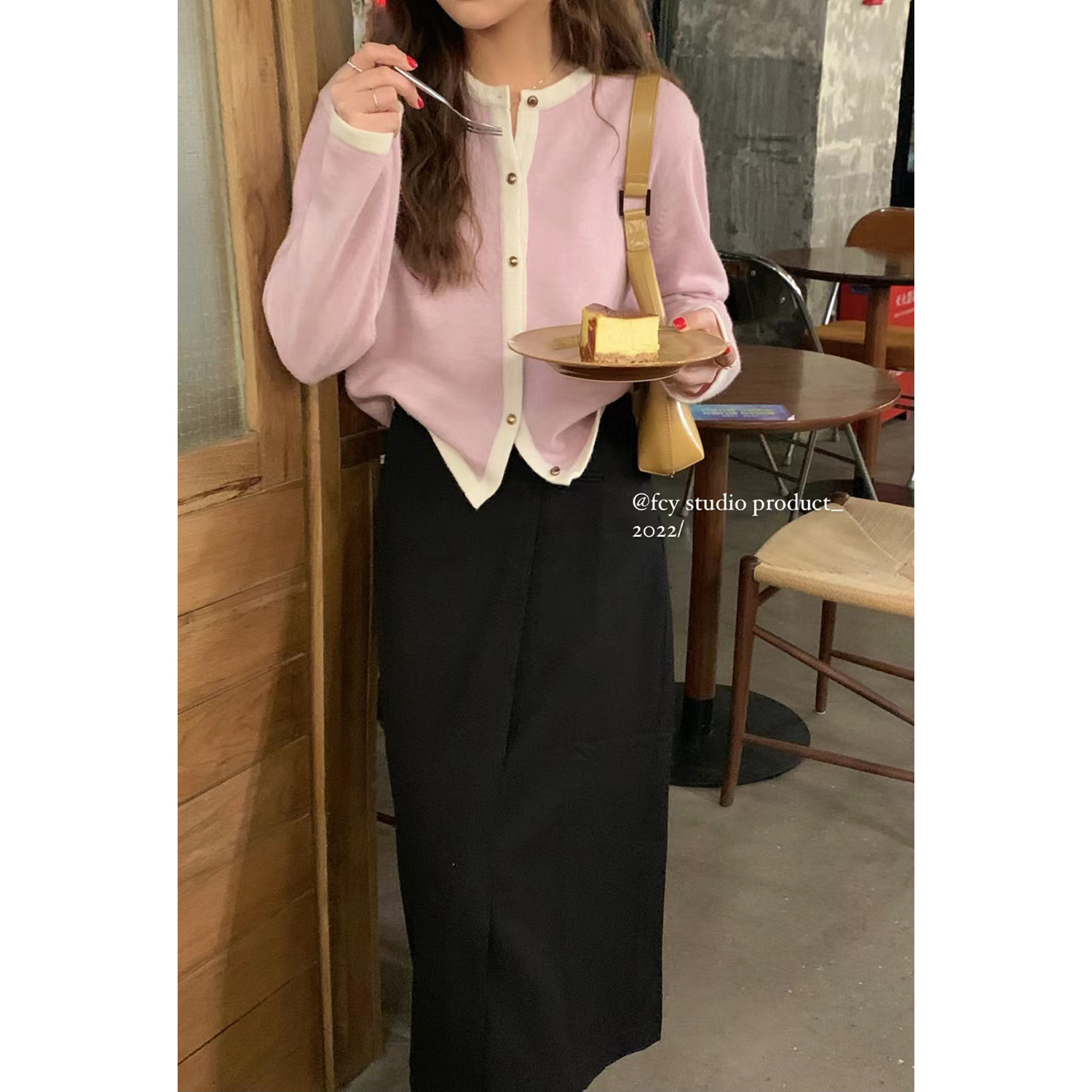 FCY studio pink sweater cardio-hoodie with short section 100 hitch loose Korean version bangs on the side-weaters