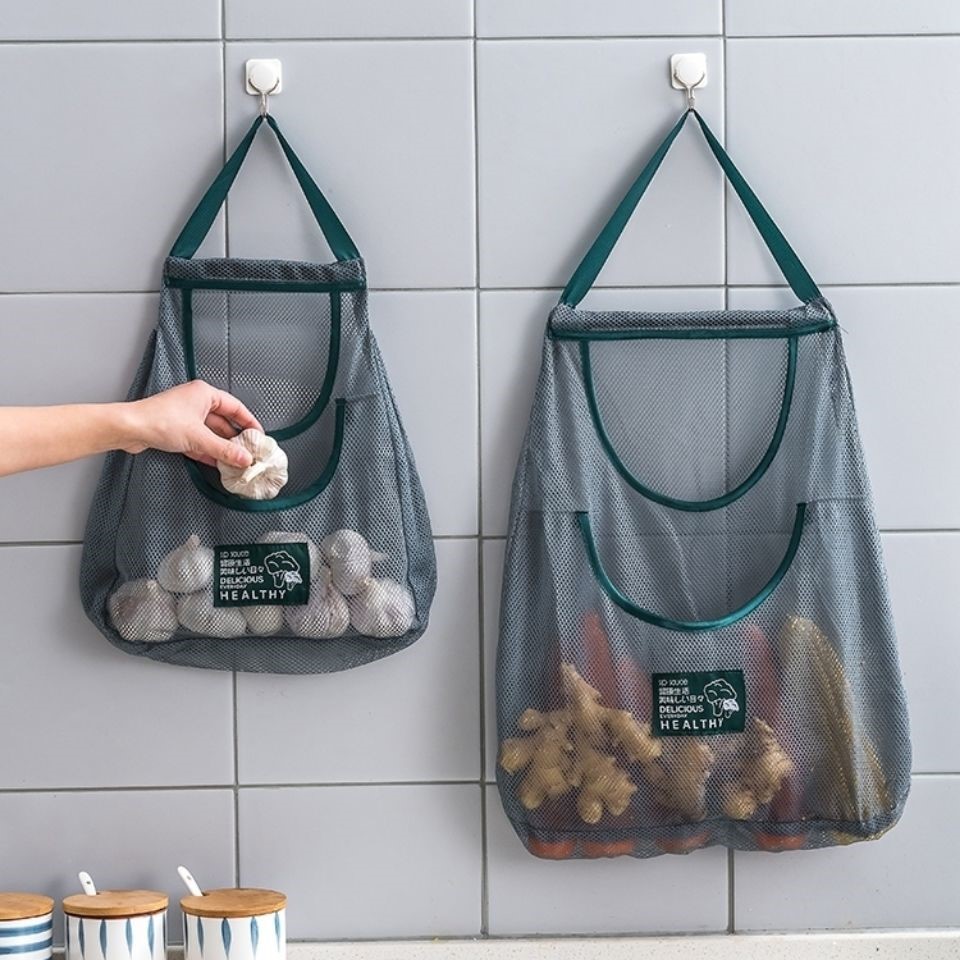 Japanese fruit and vegetable mesh bag kitchen wall hanging bag ginger garlic moisture-proof multi-functional storage bag wall-mounted storage bag