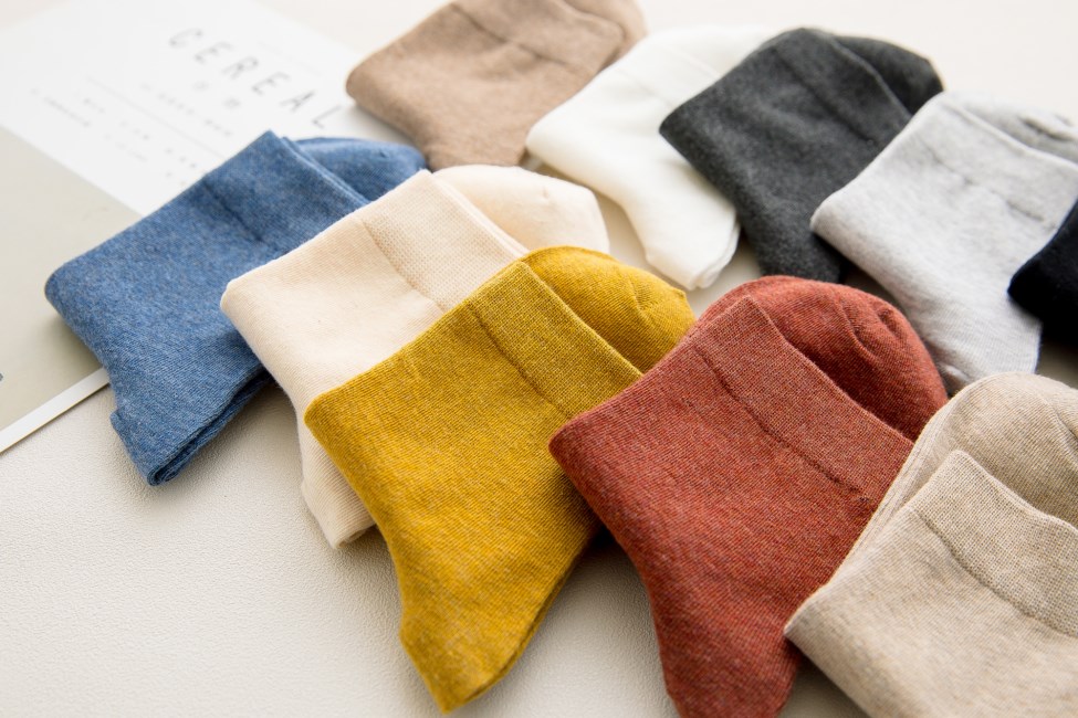 Giữa vớ ống mùa hè phần mỏng ladies socks Hàn Quốc thể thao màu rắn khử mùi cotton thoáng khí phụ nữ vớ