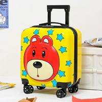 3d желтого медведя