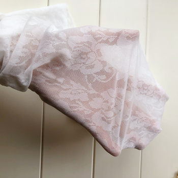 15d white retro dark pattern jacquard antique stockings