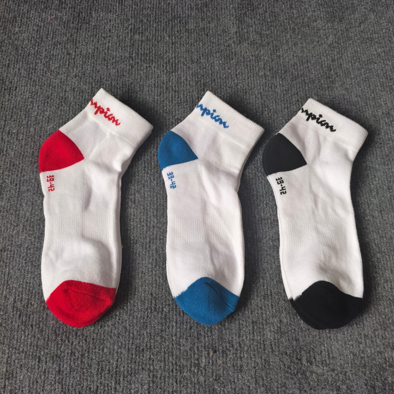 Pure Cotton Towel-Bottom White Short-Tube Sports Socks for Outdoor Running, Sweat-Absorbent and Odor-Resistant, Stock Clearance, Export Surplus Factory