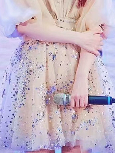 Коктейльное банкетное элитное модное вечернее платье, яркий броский стиль