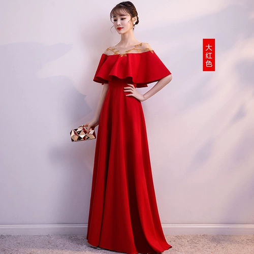 Весеннее бордовое вечернее платье, тренд сезона, по фигуре