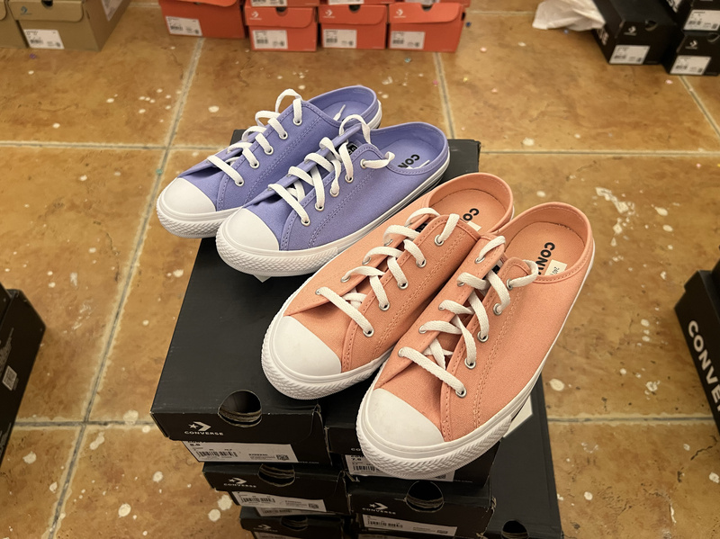 Converse Casual Slip-On Low-Top Canvas Shoes 571186 570922 Converse Casual Slip-On Low-Top Canvas Shoes 571186 570922