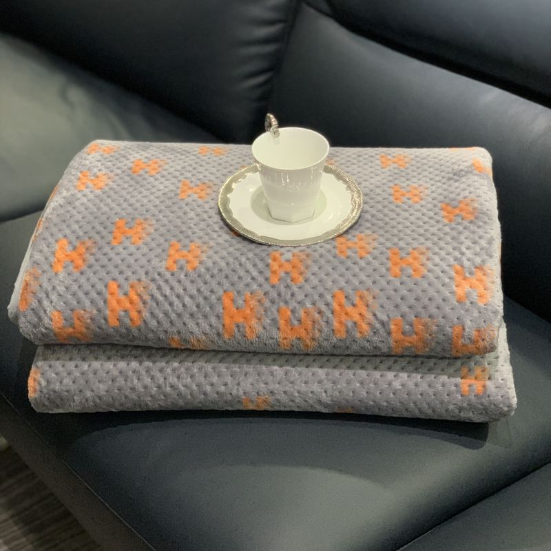 Nordic simple cotton single piece bed cover can wash quilted clamp cotton thickness and anti-skid bed single autumn and winter warm cover