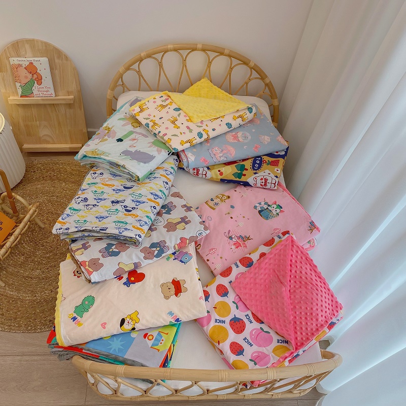Children's cartoon soft soft bean blanket all cotton is covered by kindergarten baby covered 1 5m thin blanket summer