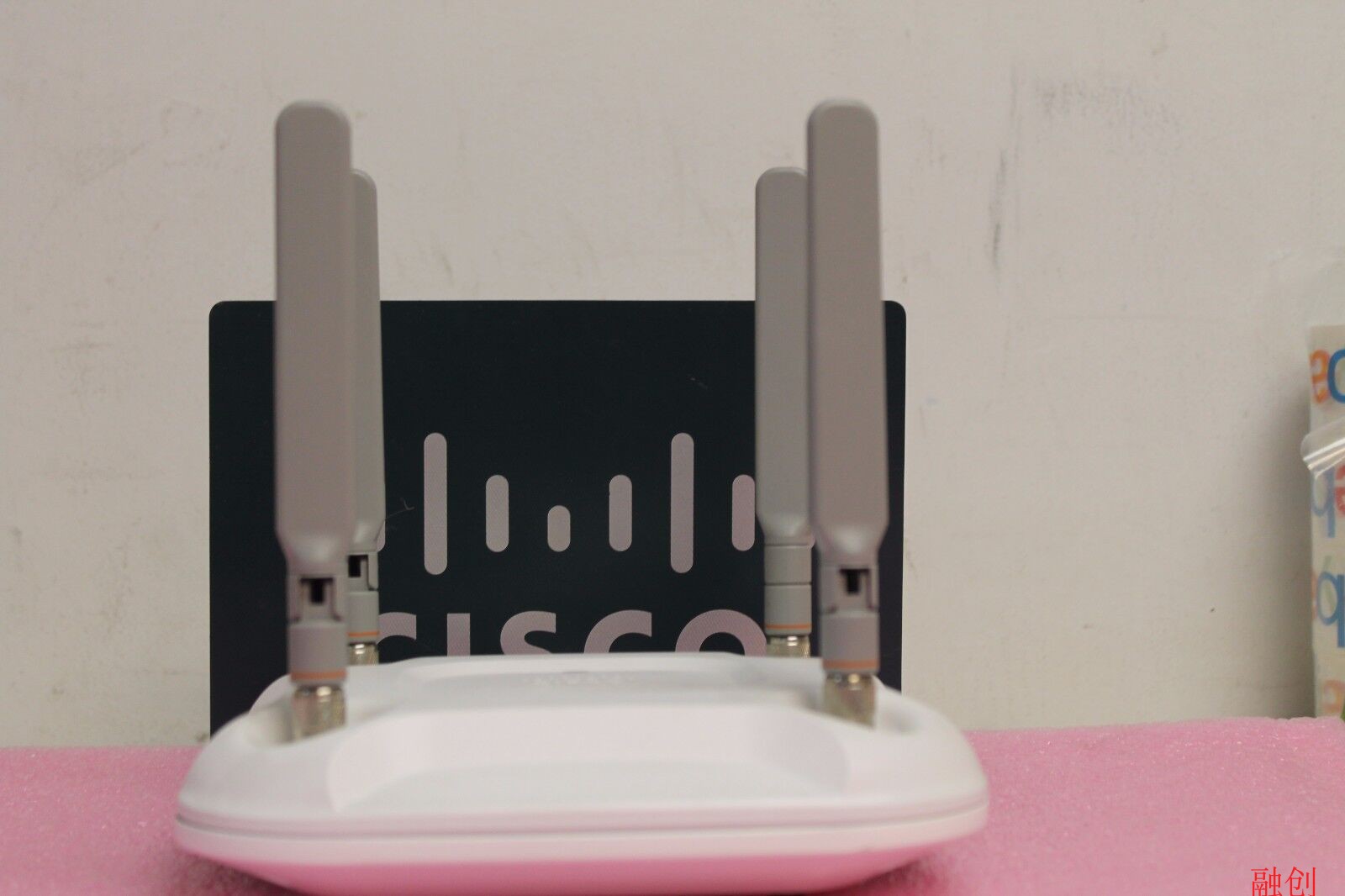 Cisco air-cap3702e-k9 air-cap3702i-a-k9double 2 4 GHz 5 GHz wireless