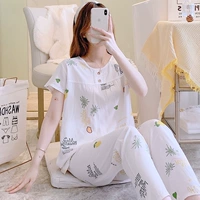 J Белый женский лист J